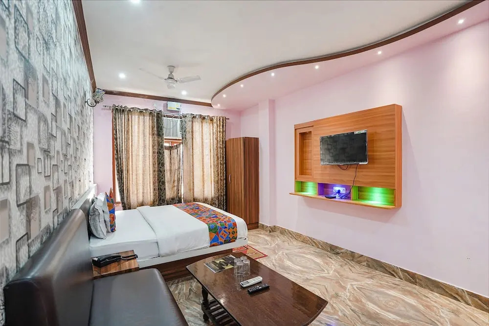 Hotel Deepak Palace