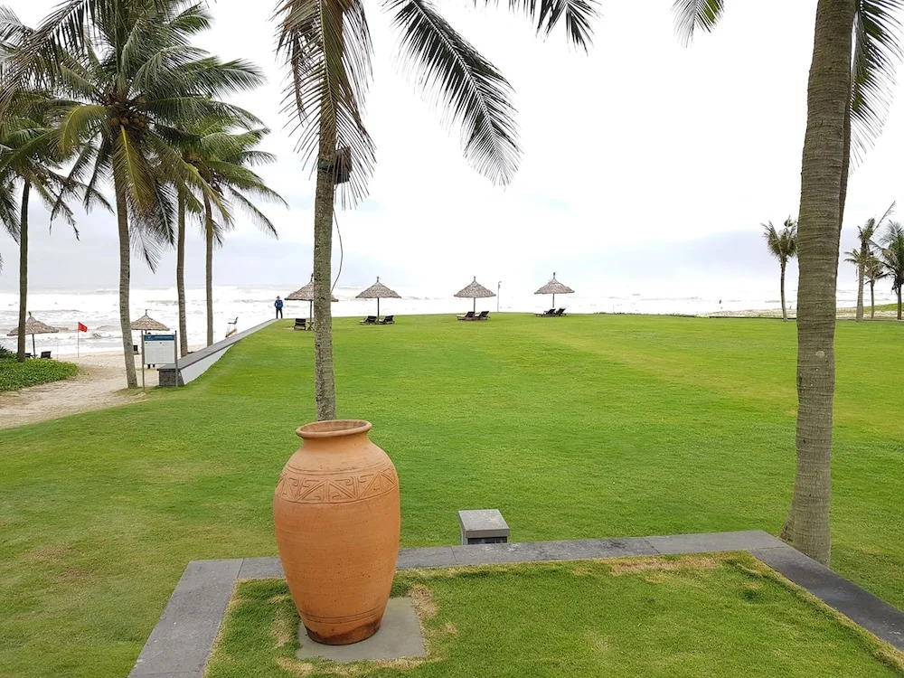 Ocean Resort 3 Bedrooms Danang Living