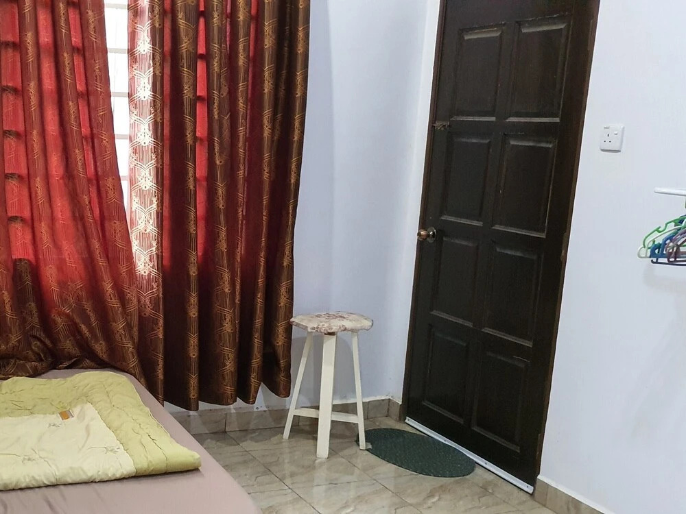 Delima Homestay by Oyo Rooms