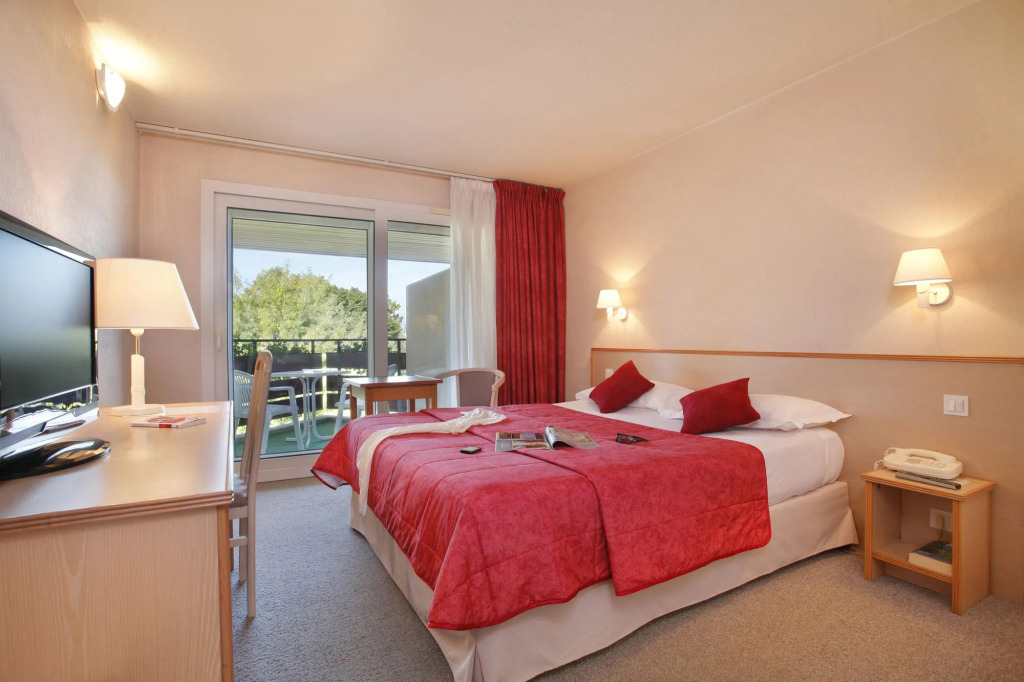 Logis Hotel Arc En Ciel