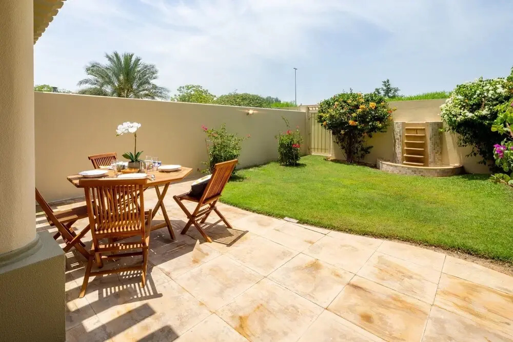 Radiant & Lush 2BR Villa In The Springs 11 - Sleeps 6!