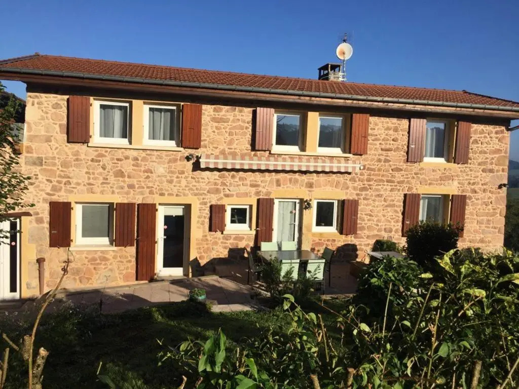 Maison de vacances spacieuse avec jardin et animaux admis - FR-1-496-247