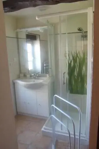 Chambres dHôtes La fontaine de Lautrec