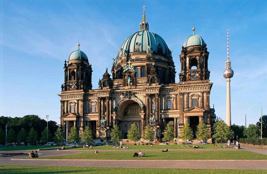 PULLMAN Berlin Schweizerhof - City Center, Zoo und Kurfürstendamm