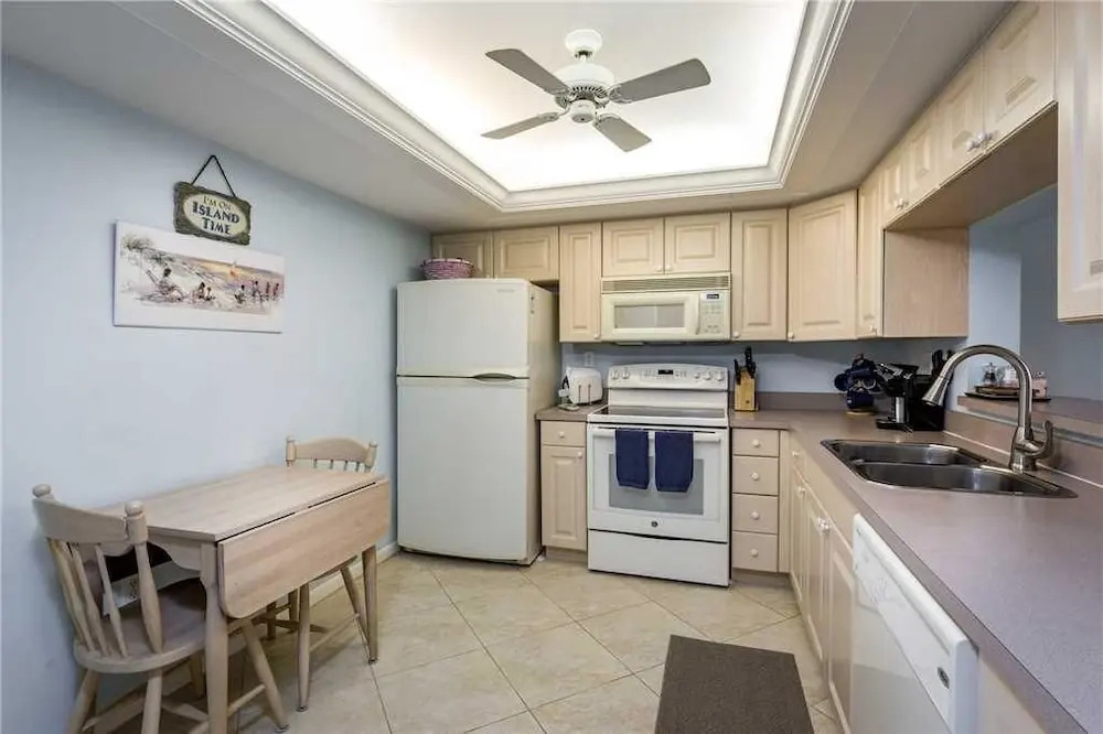 Sandarac B503 - Two Bedroom Condo