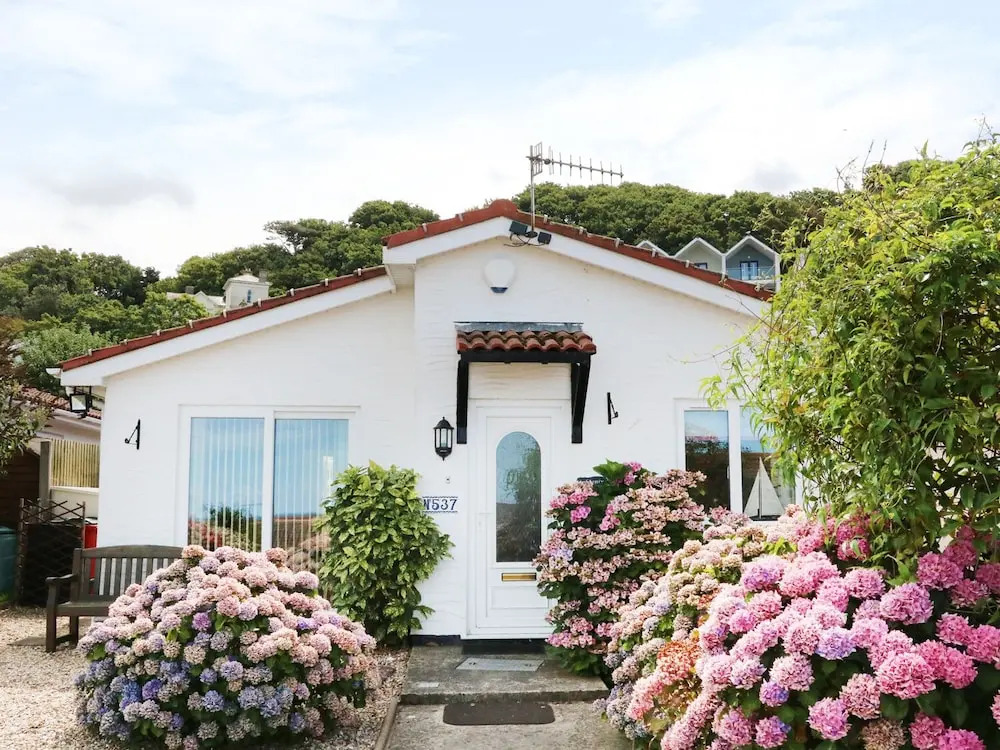 Phoenix Cottage