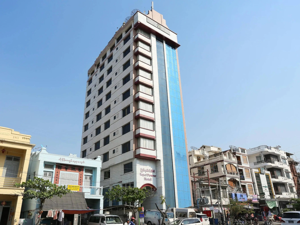 Royal Power Hotel