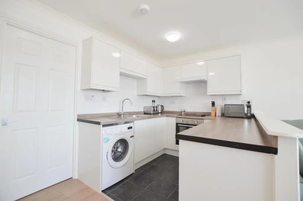 No 8 Westbay Apartment