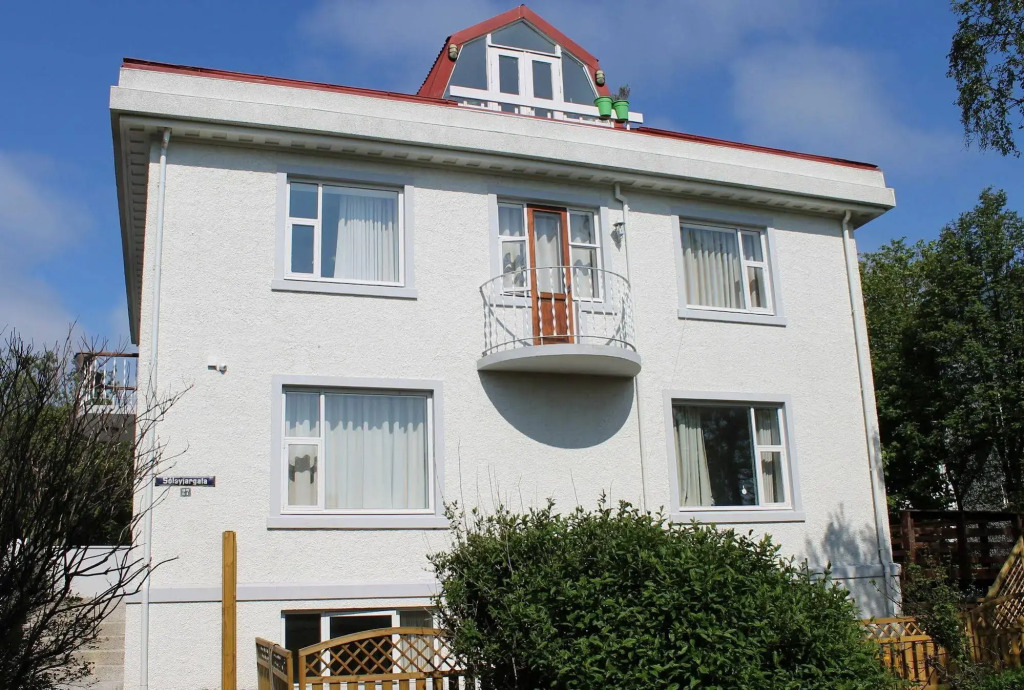 27 Soley Guesthouse