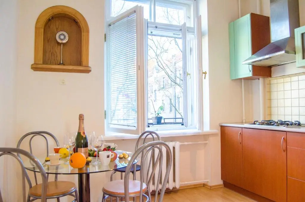 City Inn Riga Apartment, Town Towers with parking