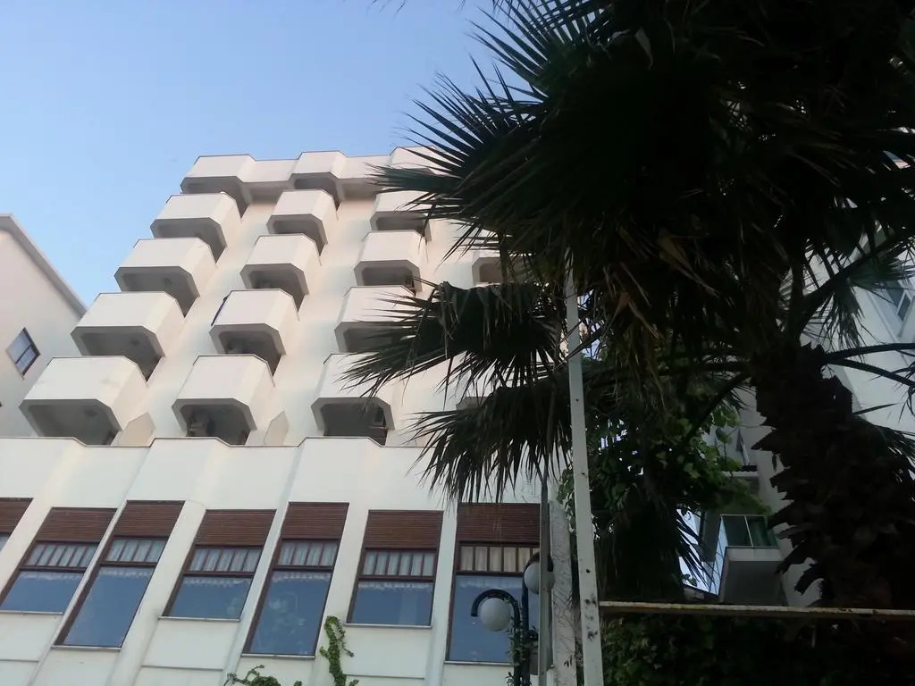 Diapolis hotel