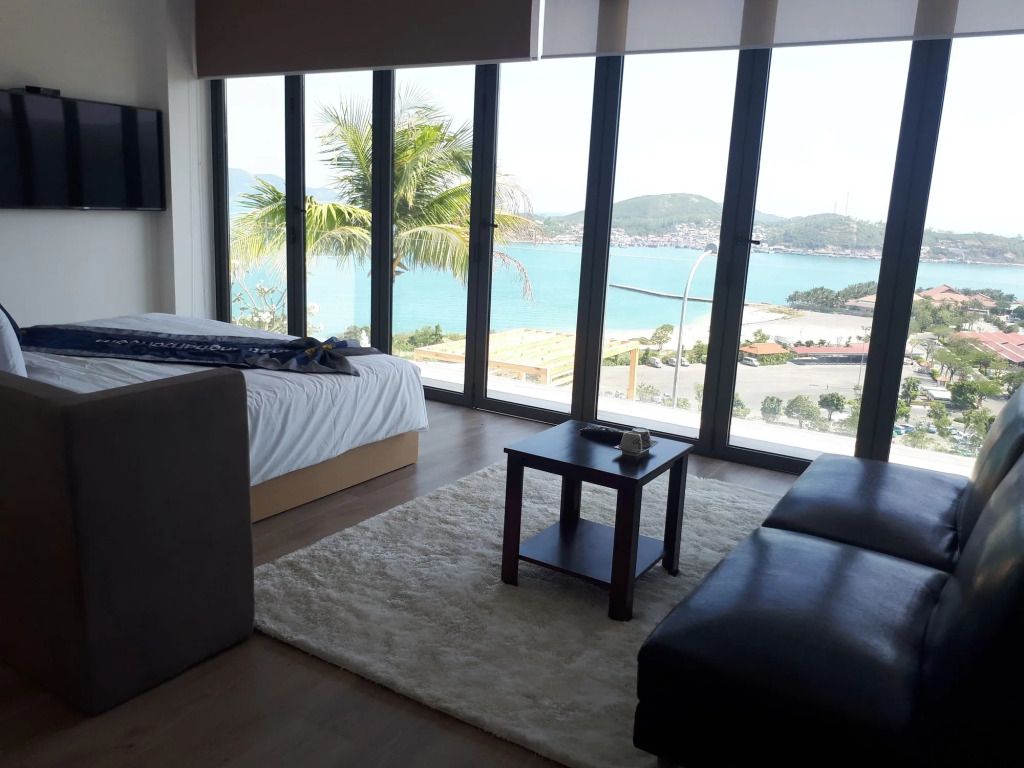 Harbor View Villa