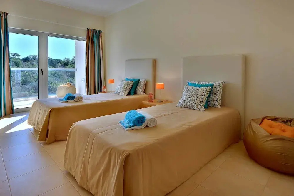 Villa Aqua