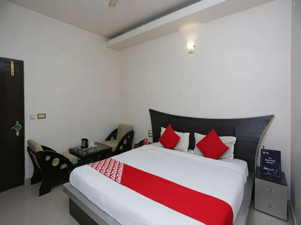 OYO 19334 Flagship Shanta Inn Charbagh