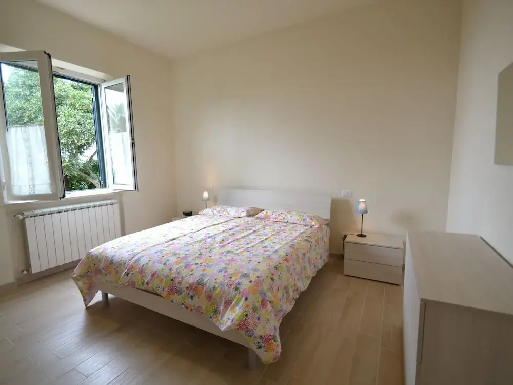 Amazing holiday home near pet-friendly beach