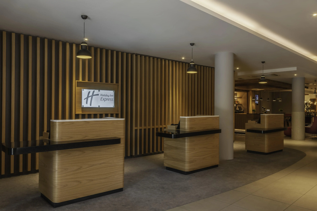 Holiday Inn Express Hotel Dublin Airport by IHG