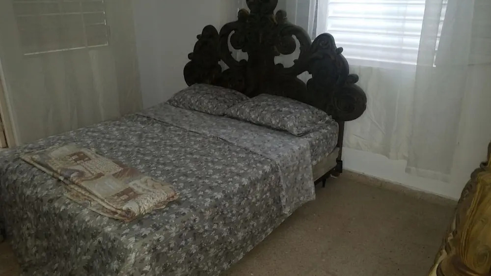 Guest House La Cruz De Colon