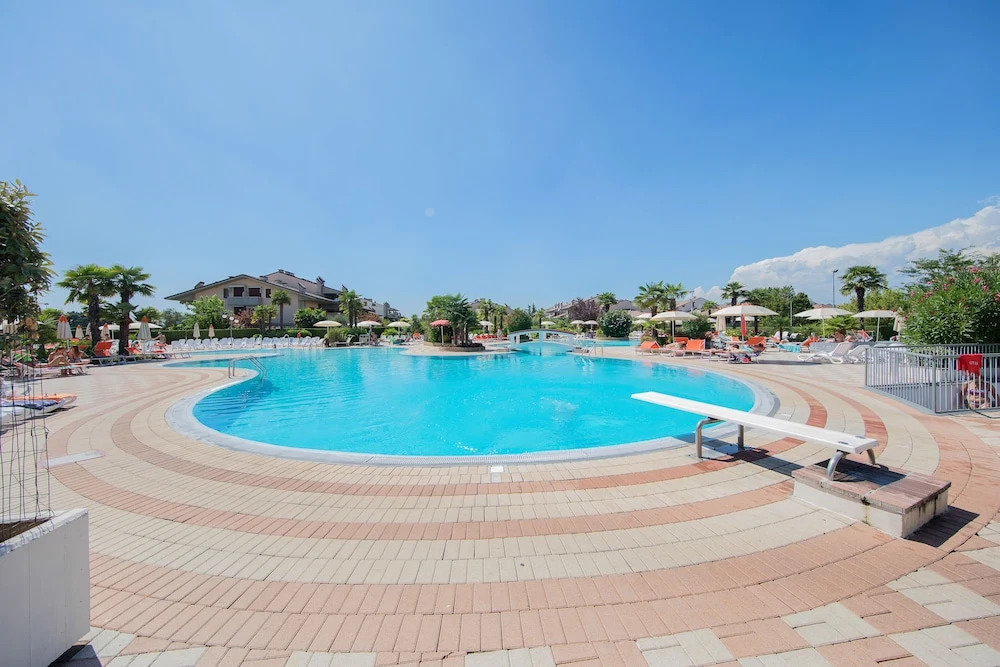 I Ciliegi con piscina by Wonderful Italy