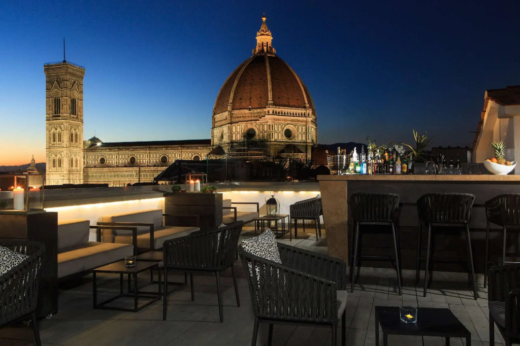 Отель Grand Hotel Cavour