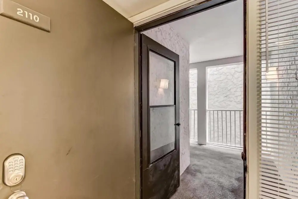 2110-beachwood