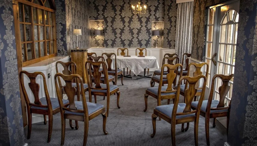 Dunoon Hotel