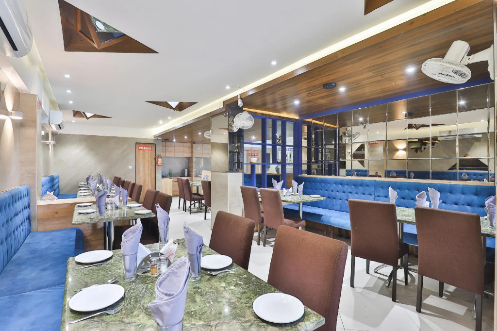 OYO 16675 Hotel Shri Krishna Inn