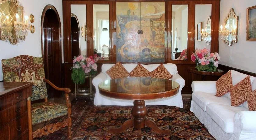 Barony romantic villa