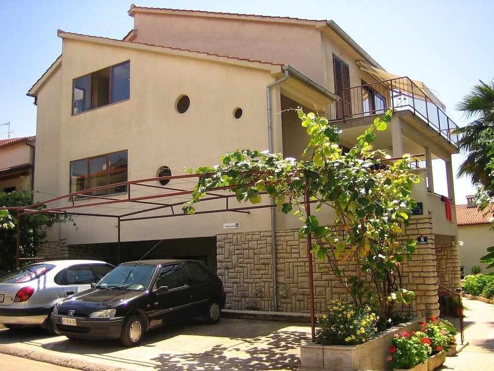 Romantic Studio Apartment With Terrace in Porec Croatia