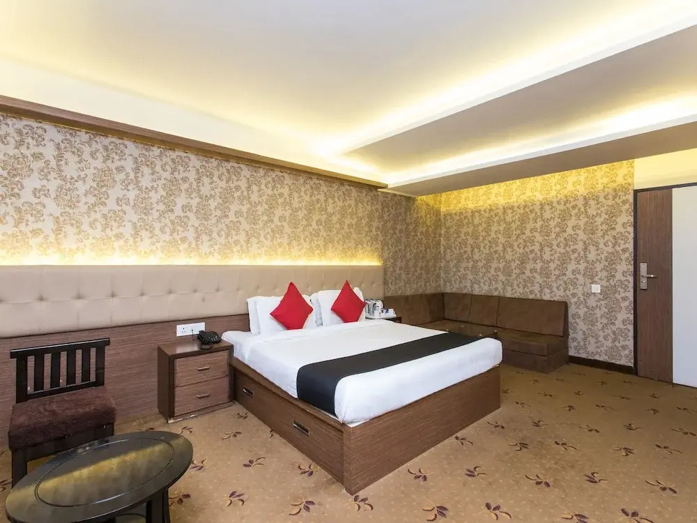 Hotel Solaris