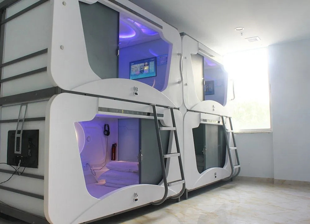 Shenzhen Xingyu Capsule Hotel