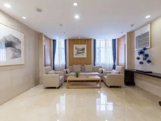 New Hongyun Hotel