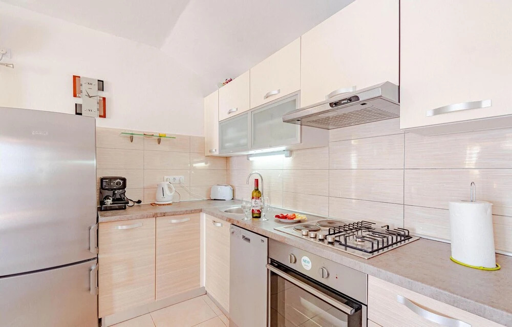 Holiday Home Prigradica 05