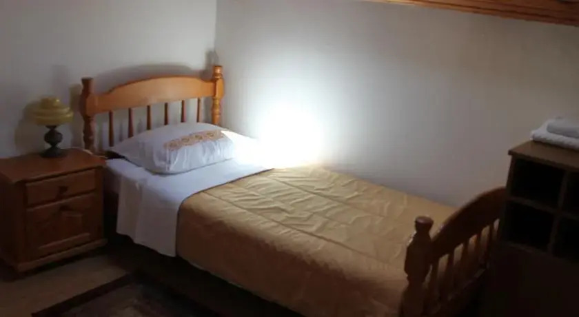 Mara Guest House