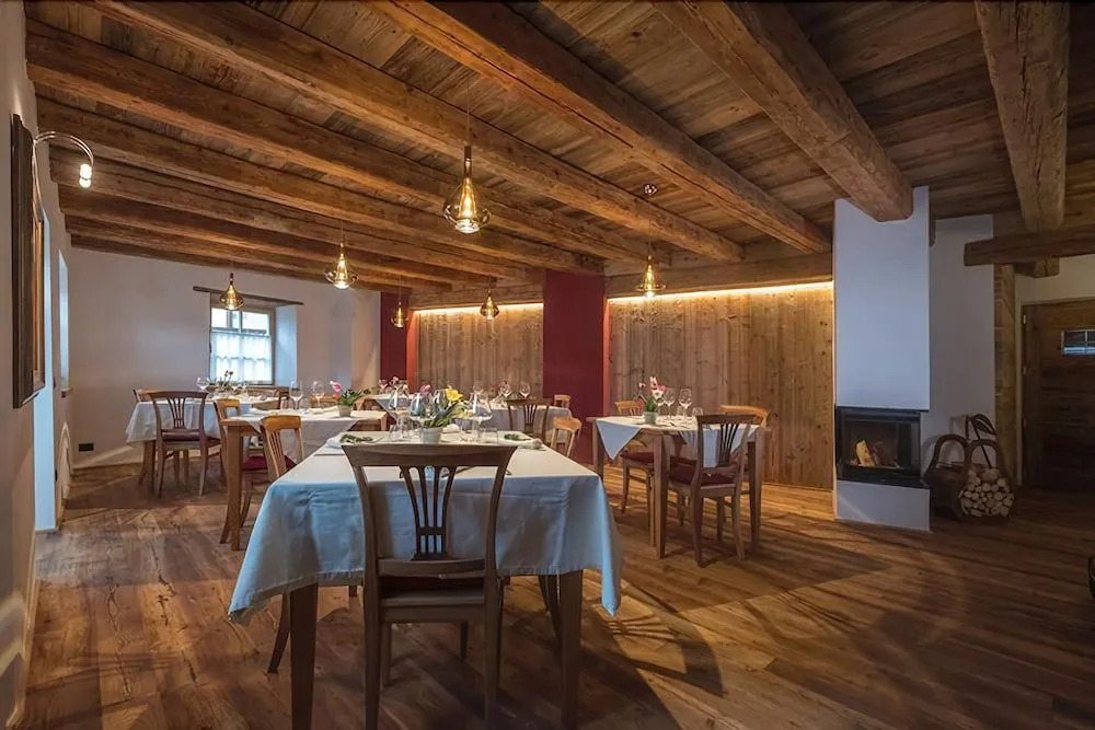 Grizzly Haus & Frosch Restaurant - Teritoria