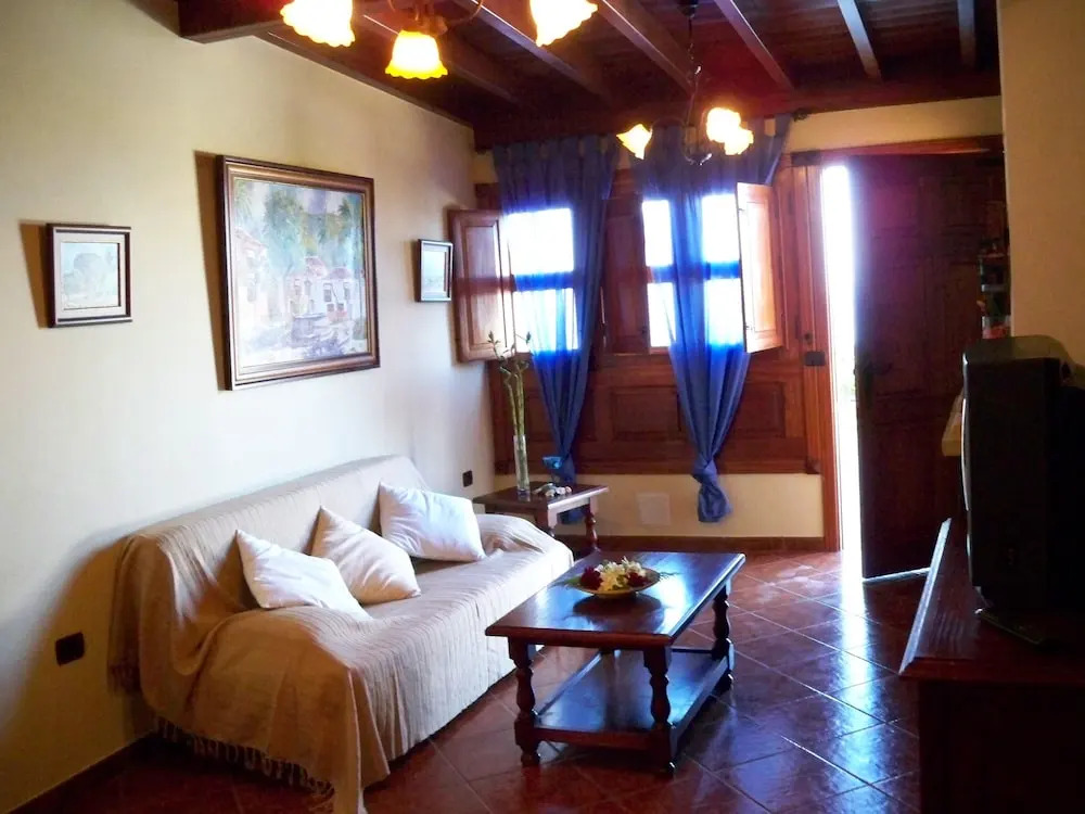 Casa Rural La Cueva