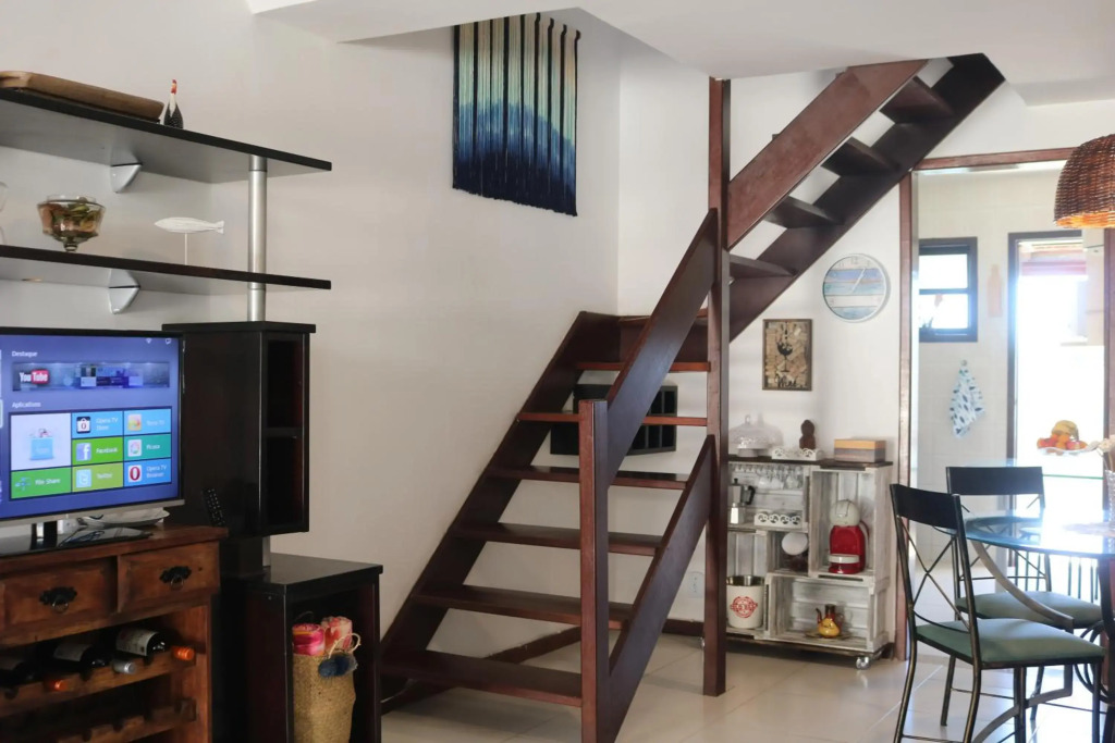 Praia das Dunas Beach House - Conforto e Lazer em casa de condomínio à Beira-mar