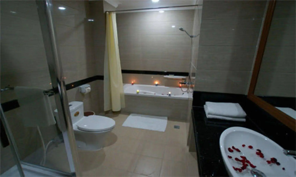 Oattara Thiri Hotel