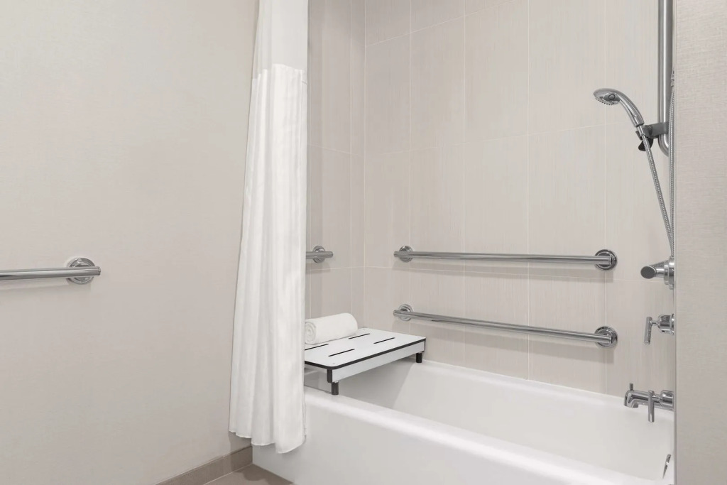 Tapestry By Hilton The Fort Sutter Hotel Sacramento, Ca