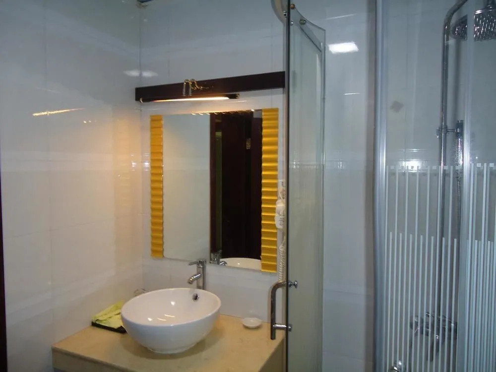 Yinzhan Hot Spring Hotel