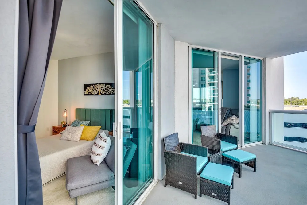 Luxe Resort Condo - 2 Mi to Daytona Beach!