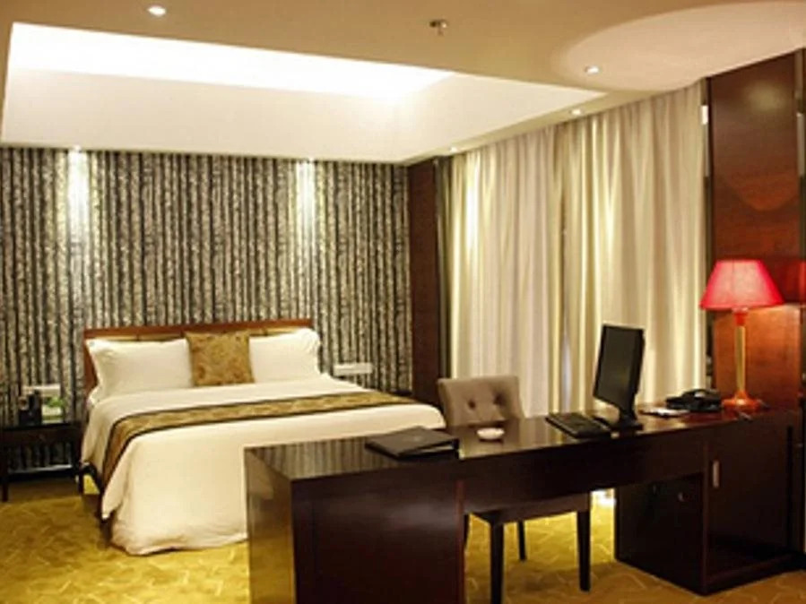 Huangqi Peninsula Hotel