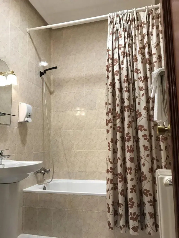 Hostal Santa Ana