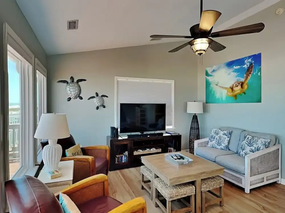 Paradise Palms by Topsail Realty
