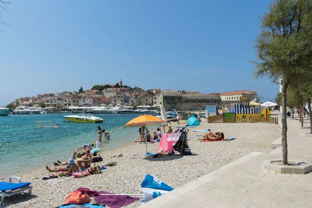 Apartments Zorica