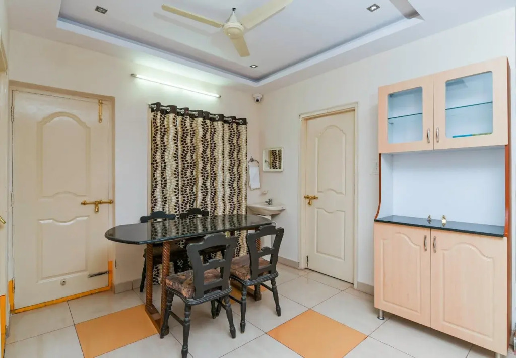 OYO 19752 Maurya Meadows