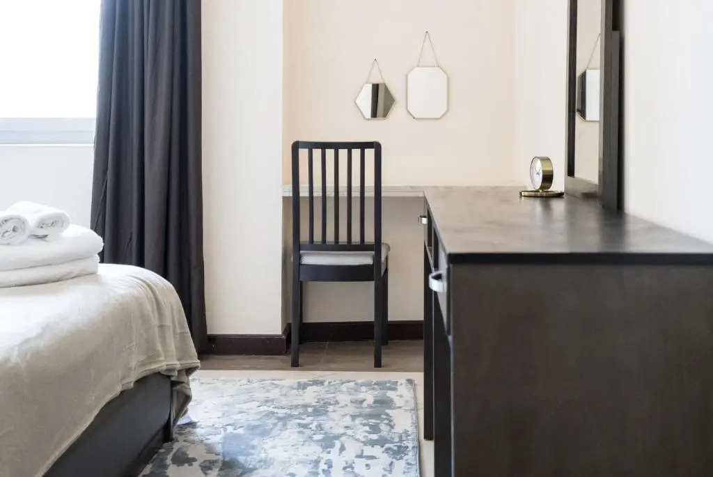 HiGuests - Incredible City Views in Deira 5-min to Airport