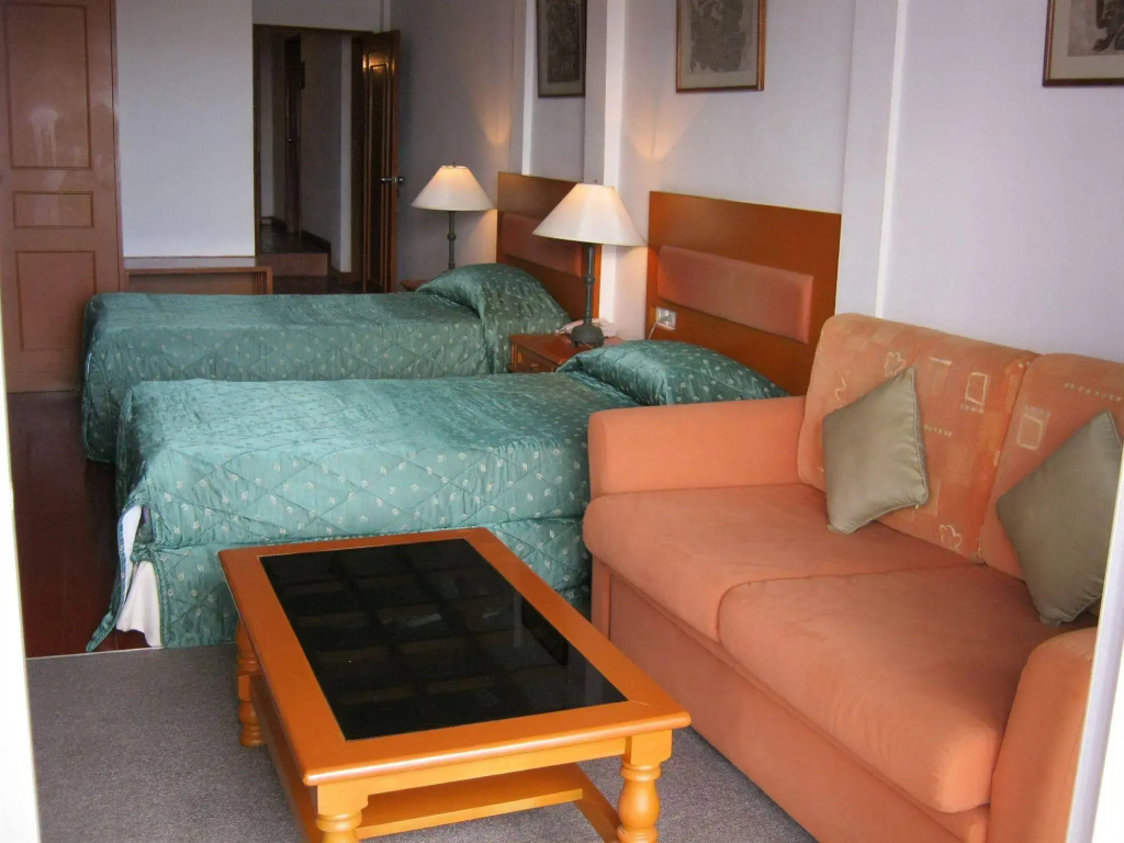 Orchid Hotel and Spa Kalim Bay