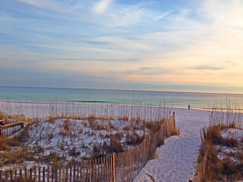 Cottages of Crystal Beach Sea La Vie