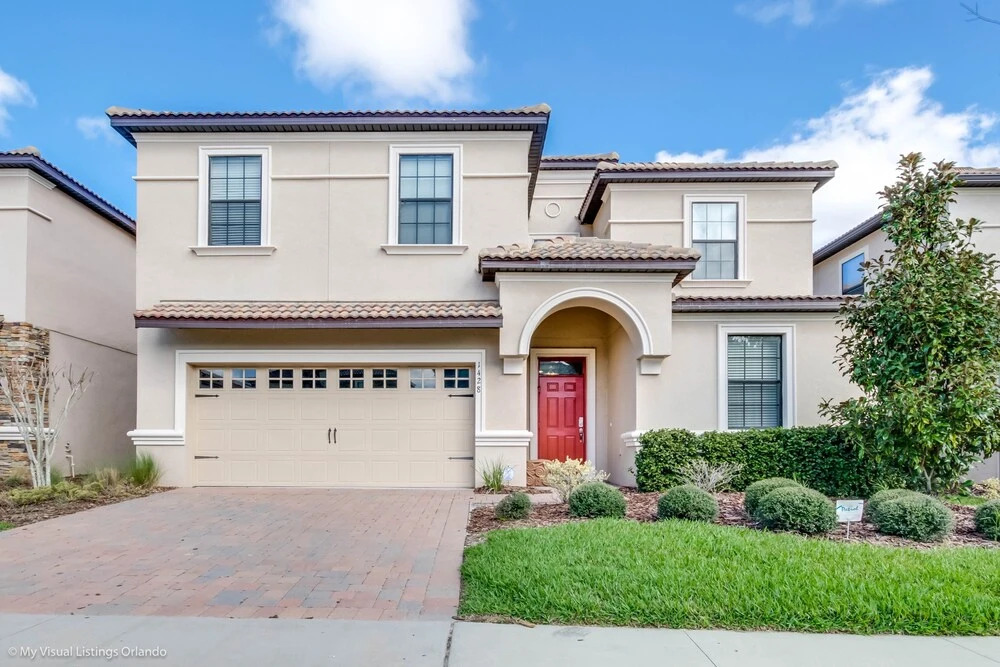 1428 Moonvalley Drive