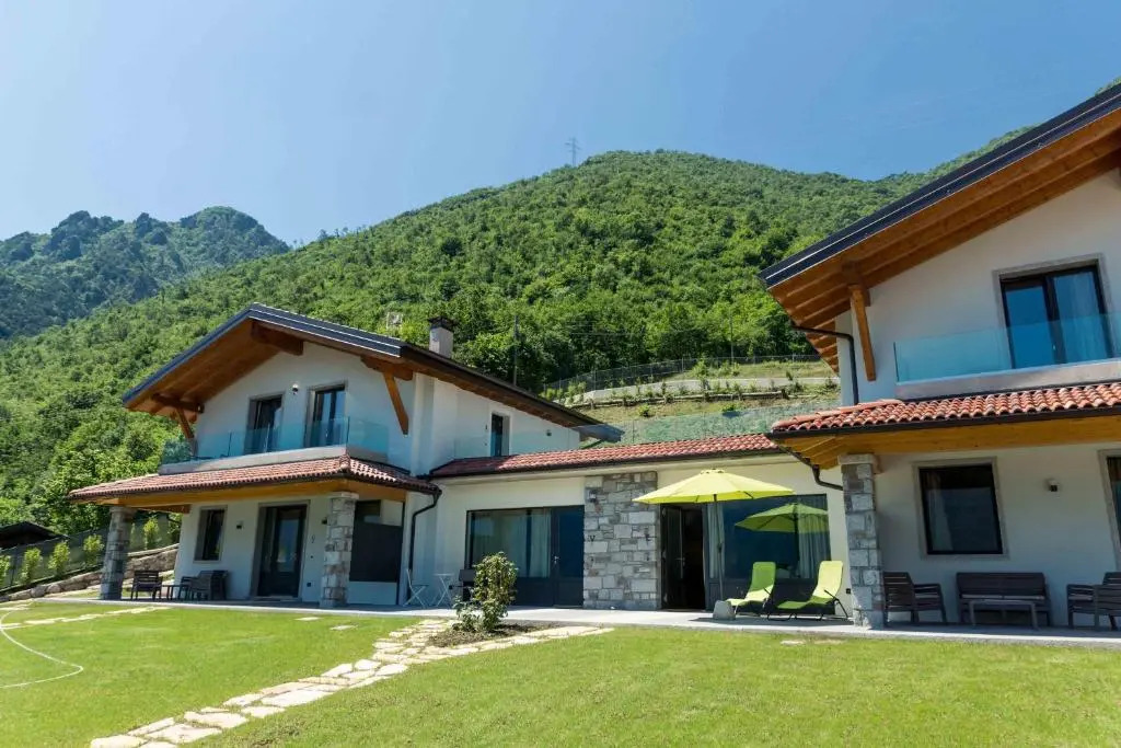 Rocca dAnfo B&B-Apartments Lake View